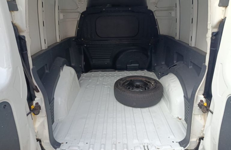 Fiat Fiorino 1.4 Evo Hard Working (Flex) - Foto #9