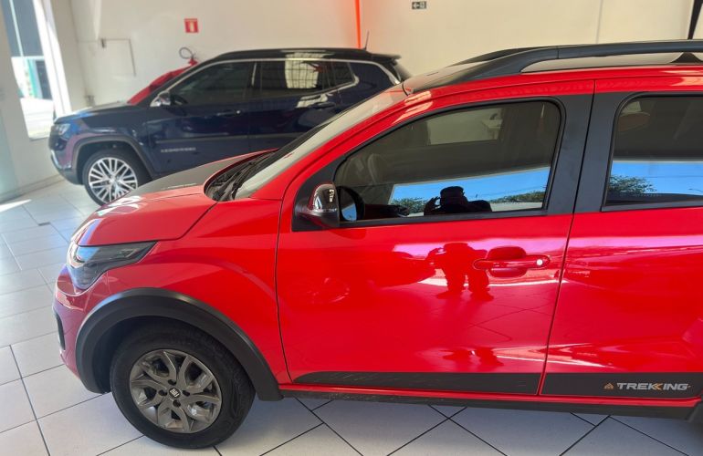 Fiat Mobi 1.0 Evo Trekking - Foto #3