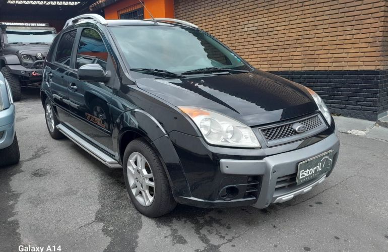 Ford Fiesta 1.0 MPi Trail Hatch 8v - Foto #5