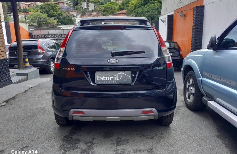 Ford Fiesta 1.0 MPi Trail Hatch 8v - Foto #10