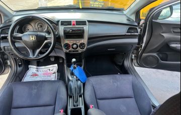 Honda City DX 1.5 (Flex) - Foto #9