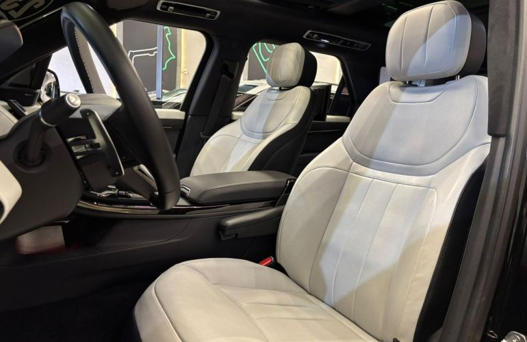 Land Rover Range Rover Sport 4.4 P530 First Edition Awd - Foto #4