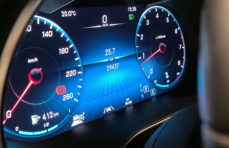 Mercedes-Benz Glc 300 2.0 Cgi Coupe Amg Line 4matic - Foto #9