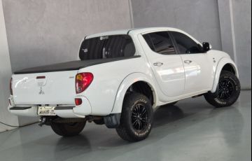 Mitsubishi L 200 Triton HPE 4x4 3.2 (aut) (cab. dupla) - Foto #4