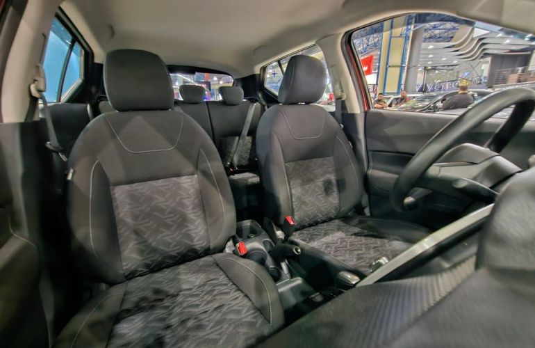 Nissan Kicks 1.6 16V Active - Foto #5