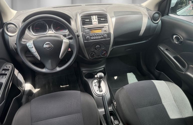 Nissan Versa 1.6 16V SV - Foto #10