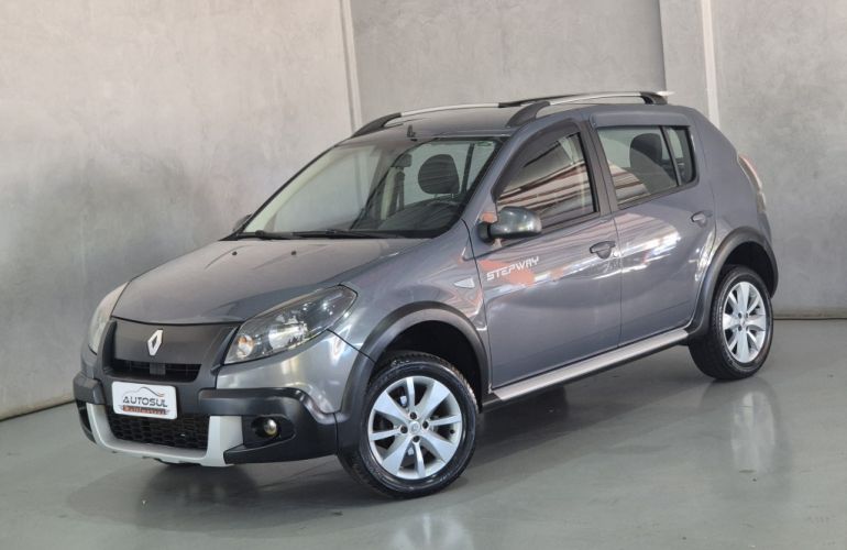 Renault Sandero Stepway 1.6 16V (Flex) - Foto #2