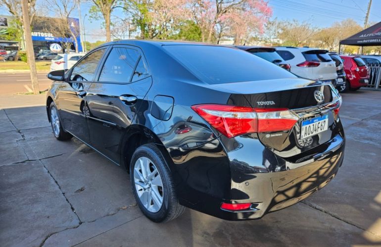 Toyota Corolla 1.8 GLi Multidrive - Foto #5