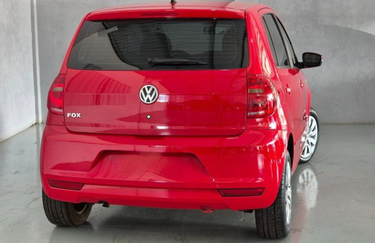 Volkswagen Fox 1.0 8V (Flex) - Foto #5