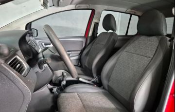 Volkswagen Fox 1.0 8V (Flex) - Foto #7