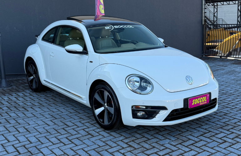 Volkswagen Fusca 2.0 TSi DSG - Foto #1