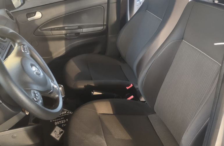 Volkswagen Gol 1.6 VHT I-Motion (Flex) 4p - Foto #3