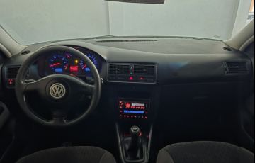 Volkswagen Golf 2.0 MI - Foto #8