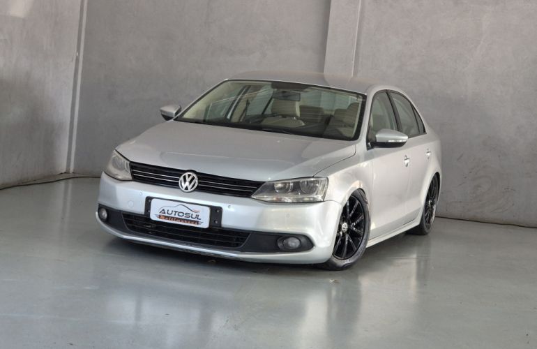 Volkswagen Jetta 2.0 Comfortline Tiptronic (Flex) - Foto #1