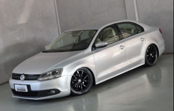 Volkswagen Jetta 2.0 Comfortline Tiptronic (Flex) - Foto #2