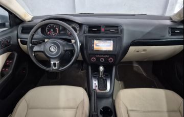 Volkswagen Jetta 2.0 Comfortline Tiptronic (Flex) - Foto #10