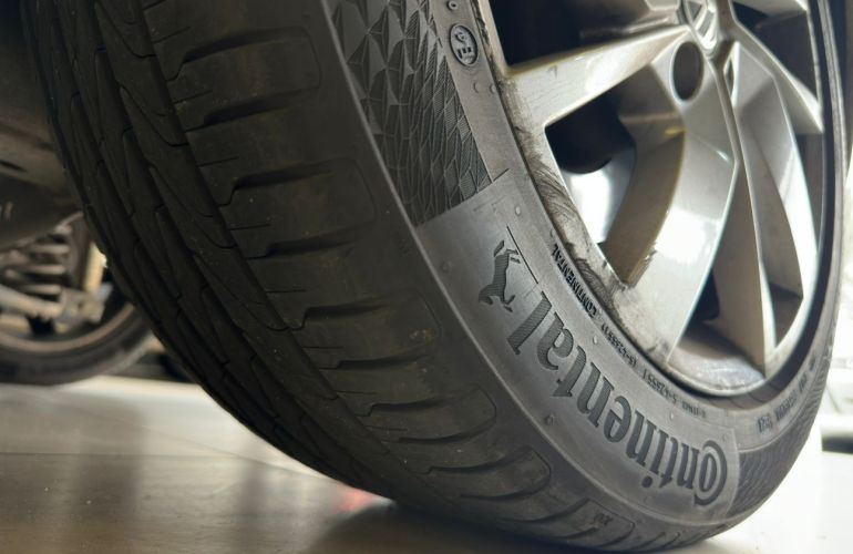 Volkswagen Jetta 1.4 250 TSi Total Comfortline - Foto #7