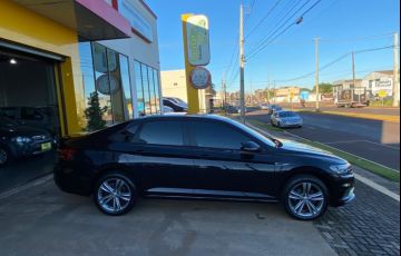 Volkswagen Jetta 1.4 250 TSI R-Line - Foto #4