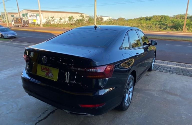 Volkswagen Jetta 1.4 250 TSI R-Line - Foto #5