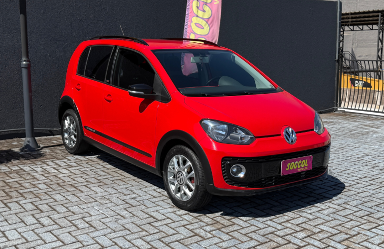 Volkswagen Up! 1.0 12v TSI E-Flex Cross Up! - Foto #1
