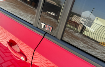 Volkswagen Up! 1.0 12v TSI E-Flex Cross Up! - Foto #4