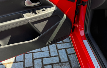 Volkswagen Up! 1.0 12v TSI E-Flex Cross Up! - Foto #7