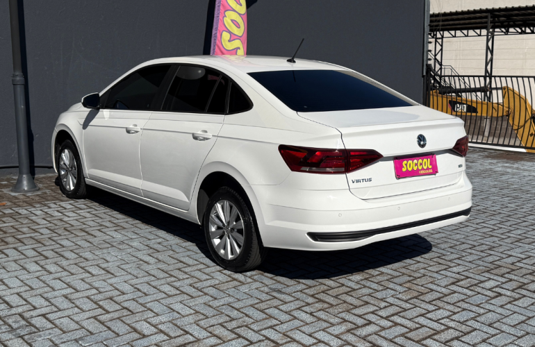 Volkswagen Virtus 1.6 MSI (Flex) - Foto #10