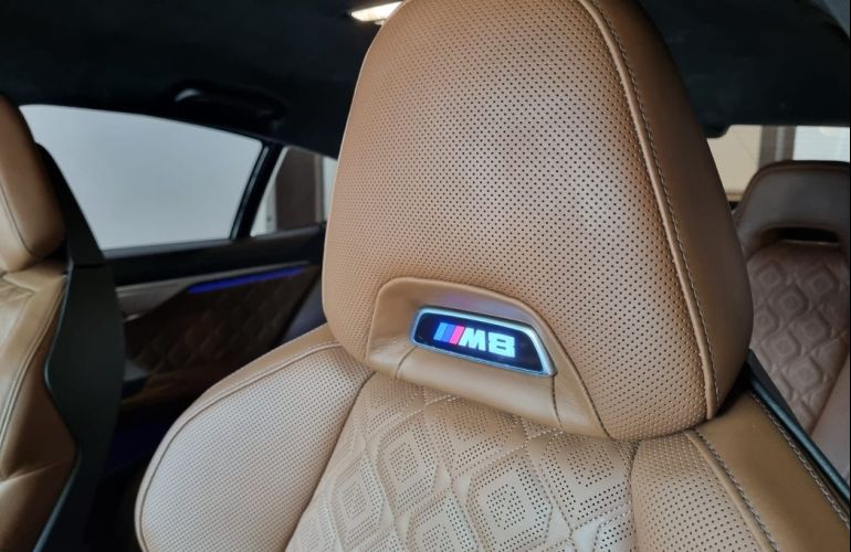 BMW M8 Competition First Edition - Foto #8