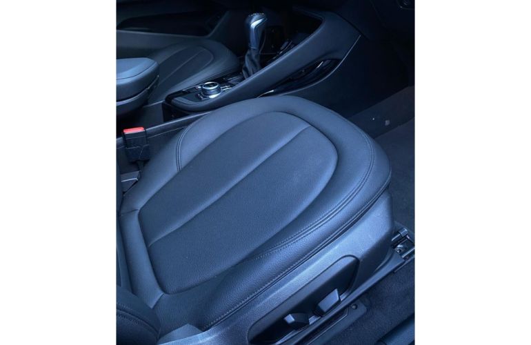 BMW X1 2.0 sDrive20i ActiveFlex - Foto #8