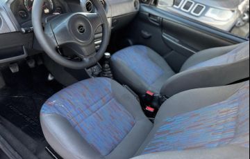 Chevrolet Celta 1.0 MPFi Vhce 8v - Foto #8