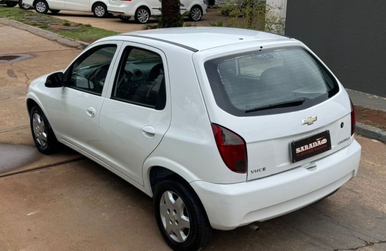 Chevrolet Celta 1.0 MPFi LT 8v - Foto #7