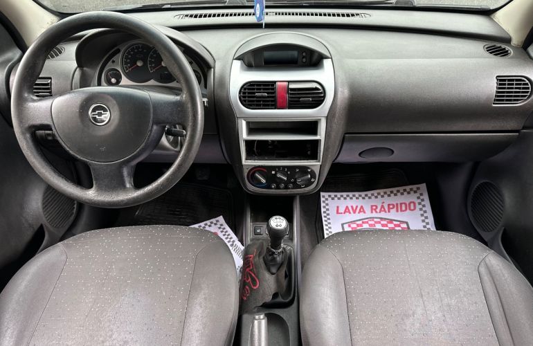 Chevrolet Corsa 1.4 MPFi Premium 8v - Foto #7