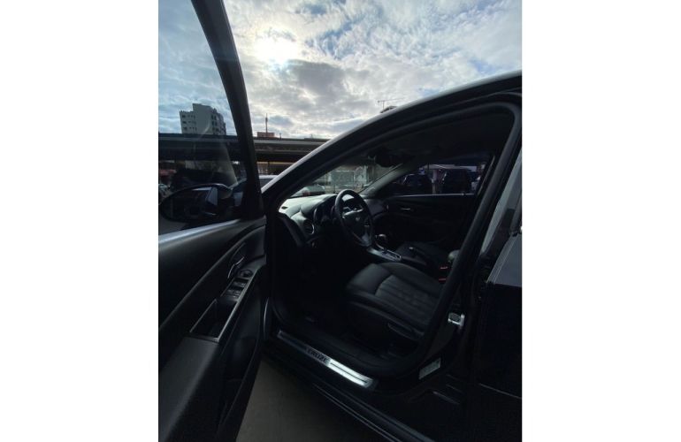 Chevrolet Cruze Sport6 LT 1.8 16V Ecotec (Aut) (Flex) - Foto #3