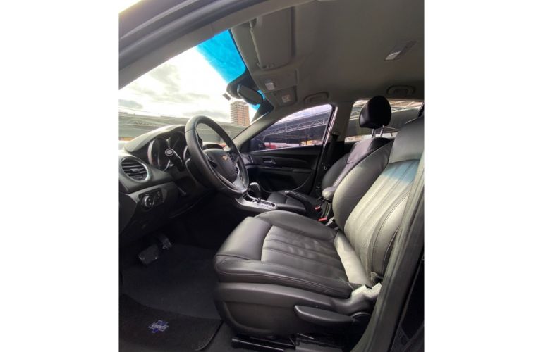 Chevrolet Cruze Sport6 LT 1.8 16V Ecotec (Aut) (Flex) - Foto #4