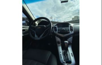 Chevrolet Cruze Sport6 LT 1.8 16V Ecotec (Aut) (Flex) - Foto #8