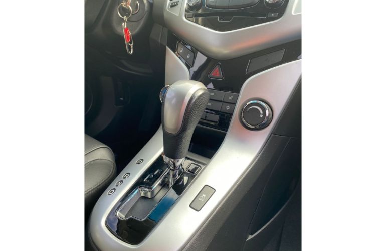 Chevrolet Cruze Sport6 LT 1.8 16V Ecotec (Aut) (Flex) - Foto #10