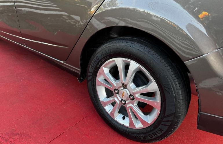 Chevrolet Prisma 1.4 MPFi LTZ 8v - Foto #6