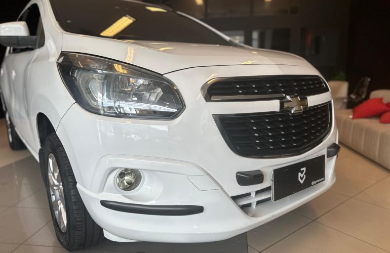 Chevrolet Spin 1.8 LTZ 8V Flex 4p Manual - Foto #2