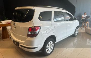 Chevrolet Spin 1.8 LTZ 8V Flex 4p Manual - Foto #5