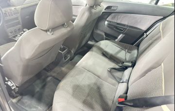 Chevrolet Vectra 2.0 MPFi Expression 8V 140cv Flex 4p Manual - Foto #8