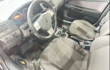 Chevrolet Vectra 2.0 MPFi Expression 8V 140cv Flex 4p Manual - Foto #9