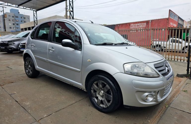 Citroën C3 GLX 1.4 8V (flex) - Foto #4