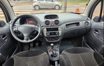 Citroën C3 GLX 1.4 8V (flex) - Foto #8