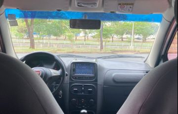 Fiat Strada 1.4 MPi Hard Working CD 8v - Foto #10