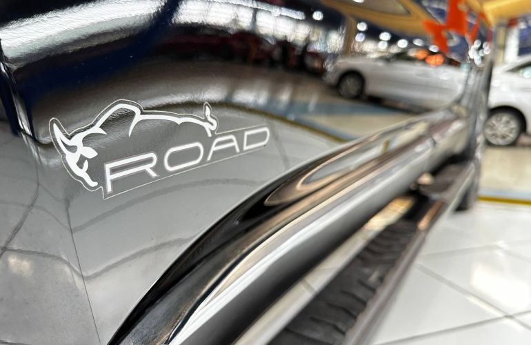 Fiat Toro 2.4 16V Multiair Freedom - Foto #8