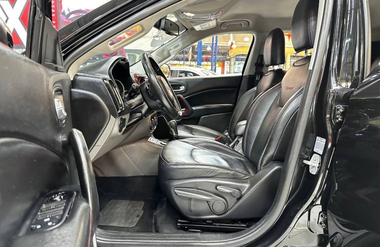 Fiat Toro 2.4 16V Multiair Freedom - Foto #10