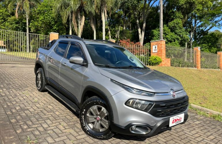 Fiat Toro 1.8 Freedom (Aut) - Foto #1