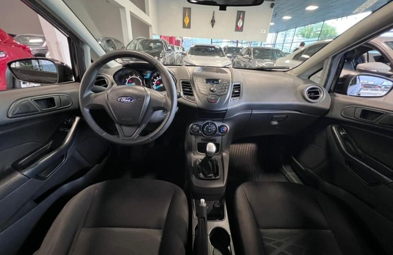 Ford Fiesta 1.5 S Hatch 16v - Foto #4