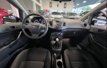 Ford Fiesta 1.5 S Hatch 16v - Foto #4