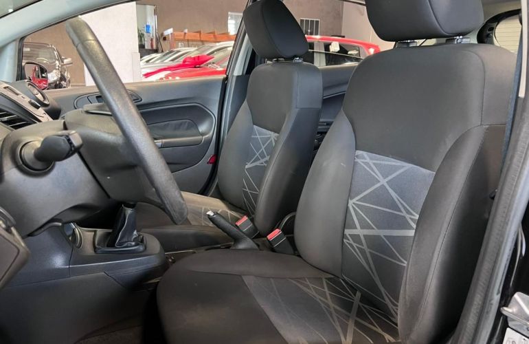 Ford Fiesta 1.5 S Hatch 16v - Foto #6